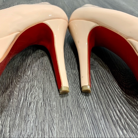 Christian Louboutin Peep Toe Cream stiletto heels - Picture 6 of 8
